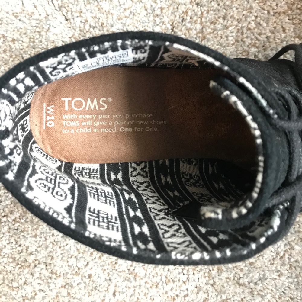 TOMS Kala Suede Lace Up Wedge Bootie - Picture 4 of 5